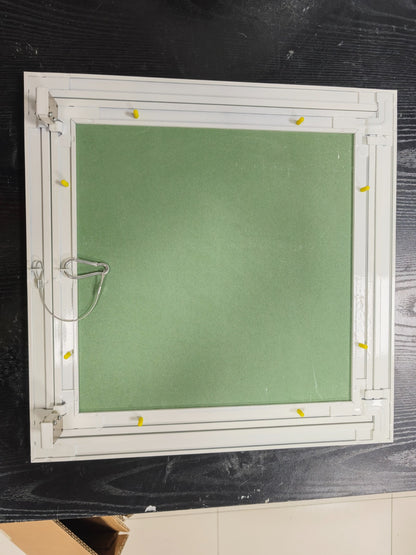 EA4040ALUWH  Formato 400x400 mm botola d’ispezione con telaio in alluminio e guarnizione, con sportello in cartongesso