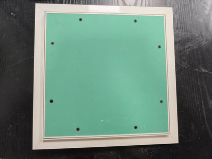 EA5050ALUWH Formato 500x500 mm botola d’ispezione con telaio in alluminio e guarnizione, con sportello in cartongesso