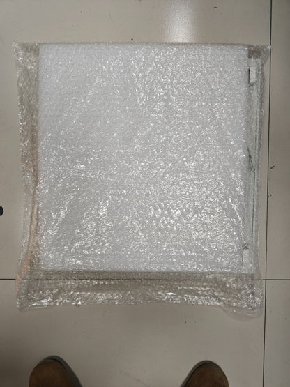 EA4040ALUWH  Formato 400x400 mm botola d’ispezione con telaio in alluminio e guarnizione, con sportello in cartongesso