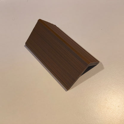 Profili angolari a L Sundeck WPC, lunghezza 2200 x 50 x 50 mm, da esterni (su pallet a perdere)